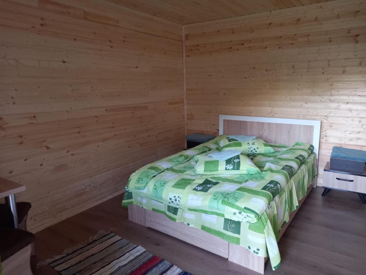 Cabane Areama Neagra Izvoru Mureşului Buitenkant foto