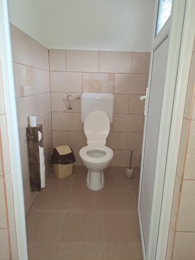 Cabane Areama Neagra Izvoru Mureşului Buitenkant foto